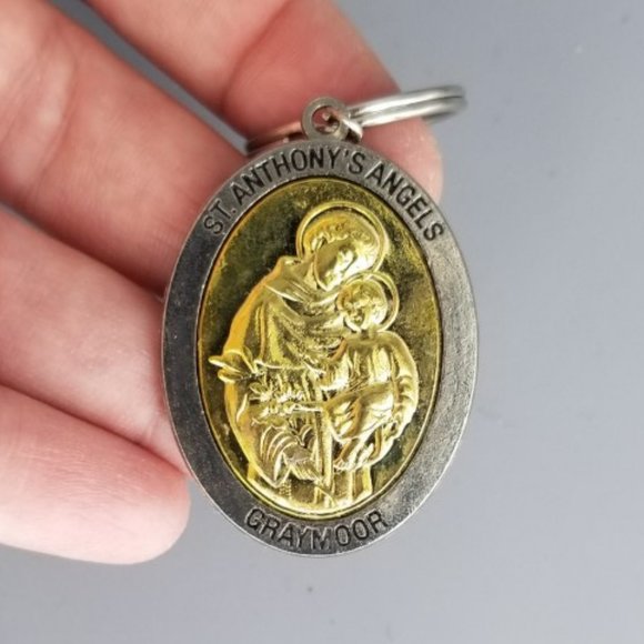 St. Anthonys Angels Graymoor 2 Tone Religious Keychain - Picture 1 of 5